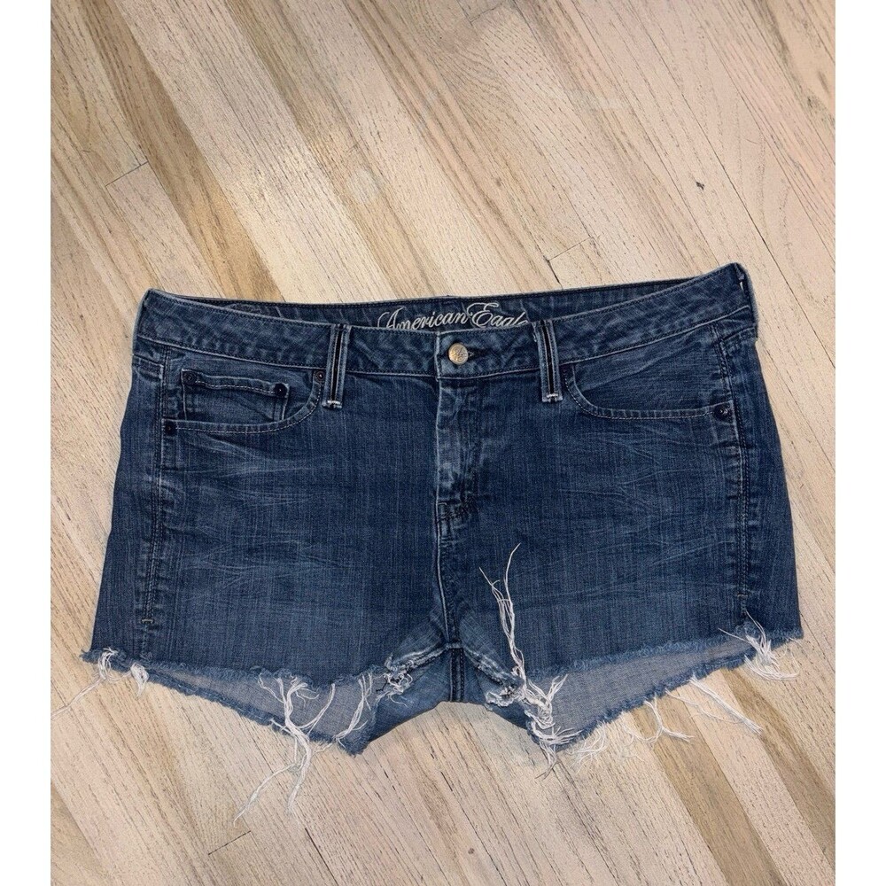 American Eagle size 14 cut off denim shorts